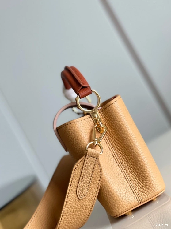 LOUIS MINI VUITTON CAPUCINES 0725